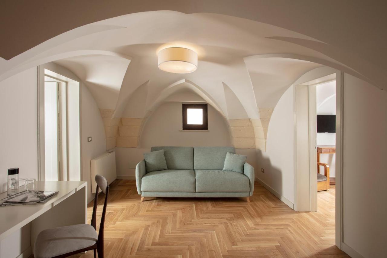 Palazzo dei Tolomei Lecce Esterno foto
